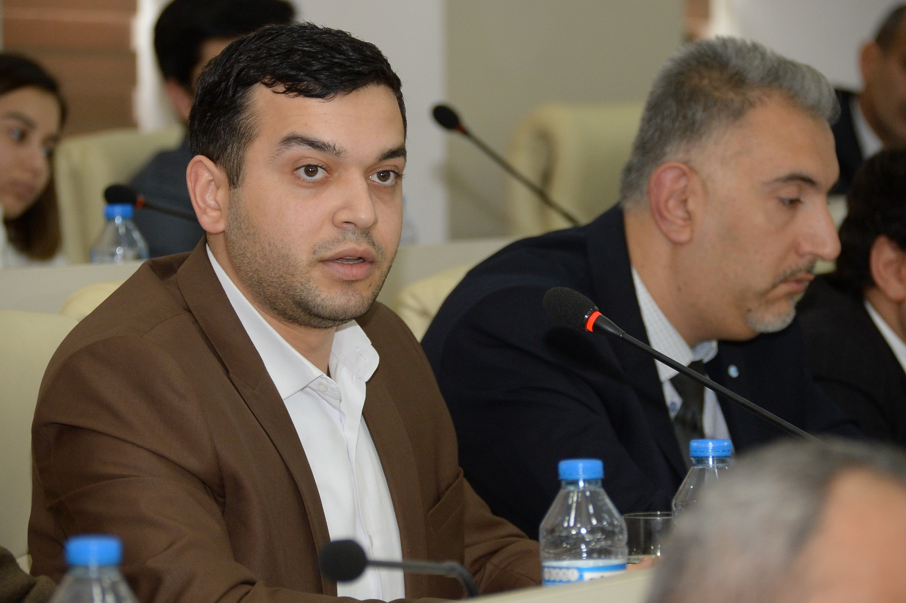 Bilik əsaslı iqtisadiyyata keçid: potensial imkanlar mövzusunda forum keçirilib 